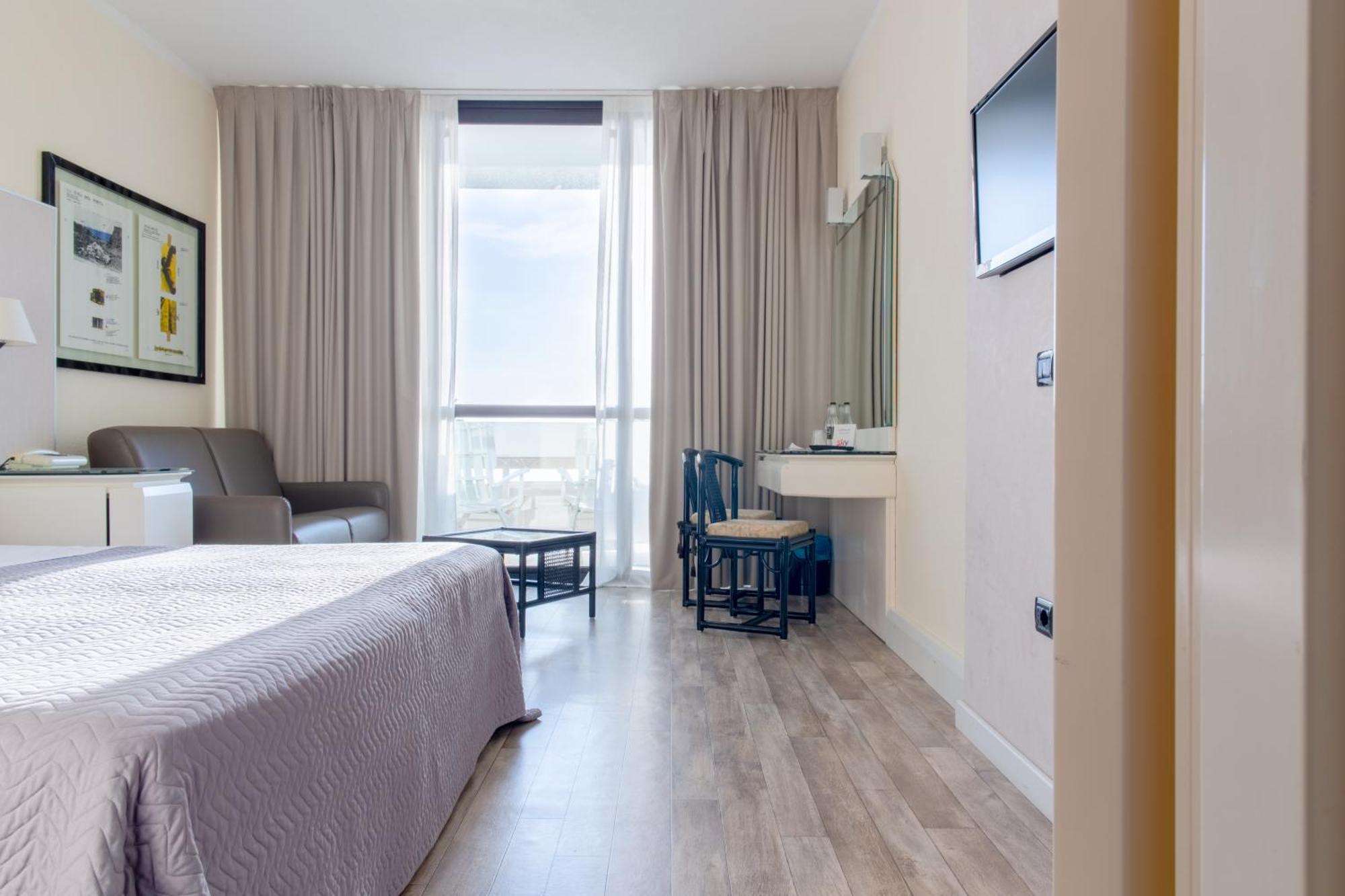 Grand Pianeta Hotel 4*