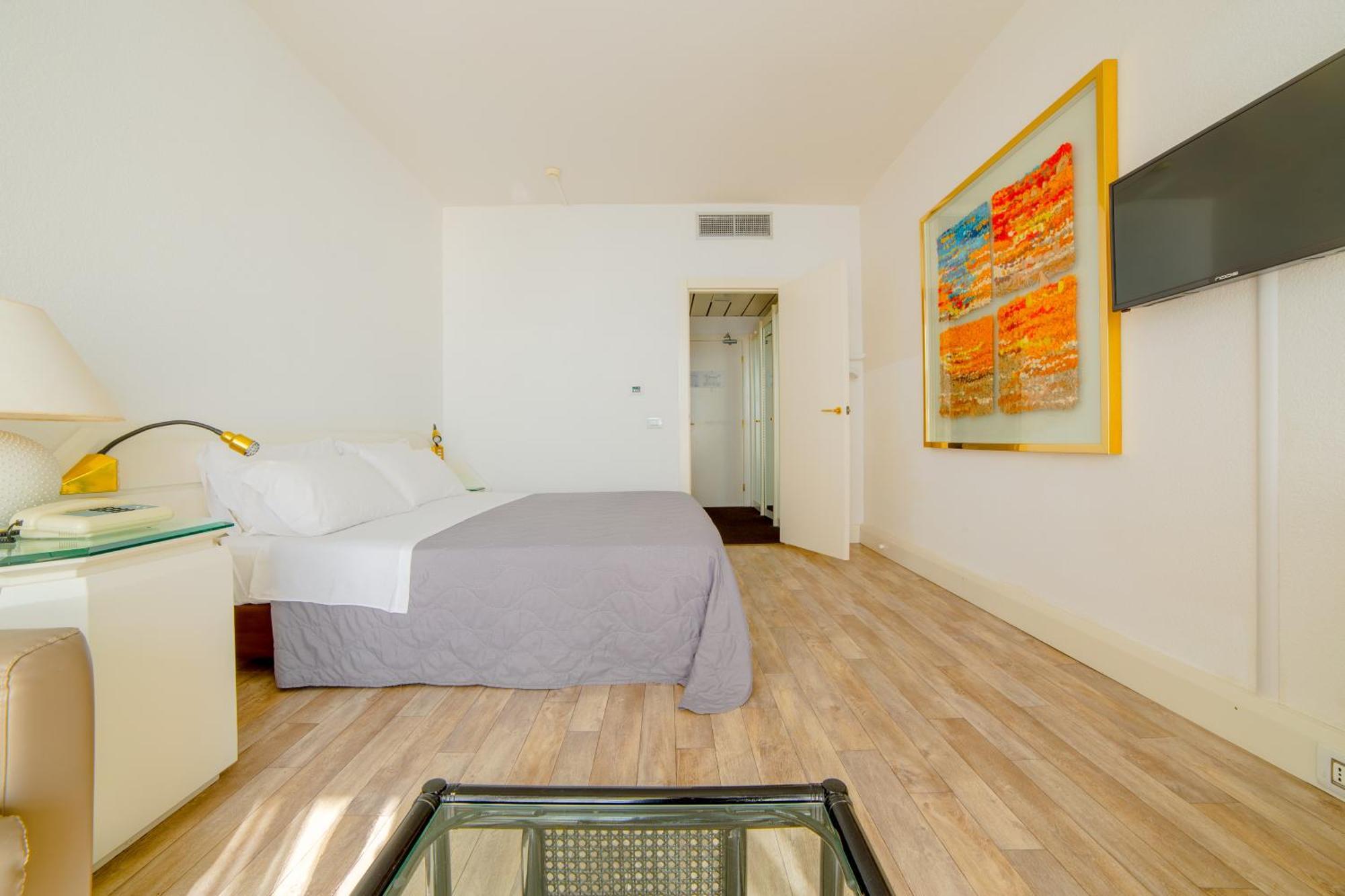 Grand Pianeta Hotel 4*