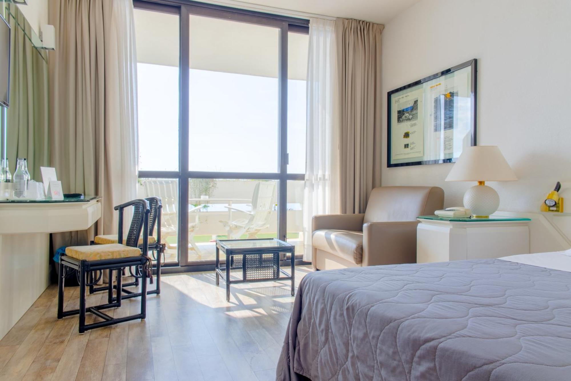 Grand Pianeta 4*